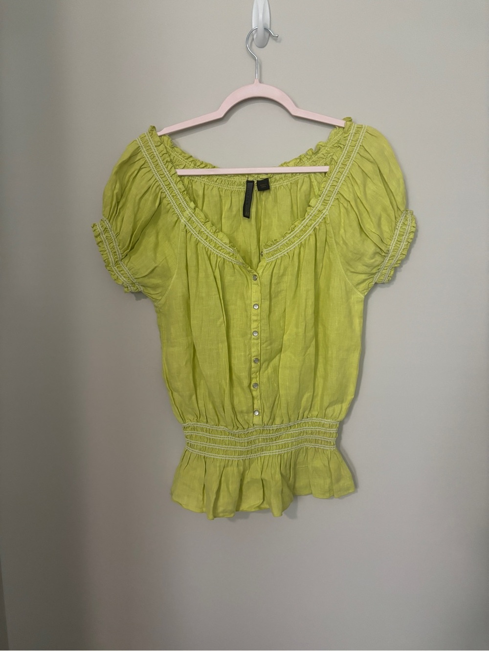 Nine West - Size M LimeGreen Button-Front Peasant Top - PTP 18”-22”